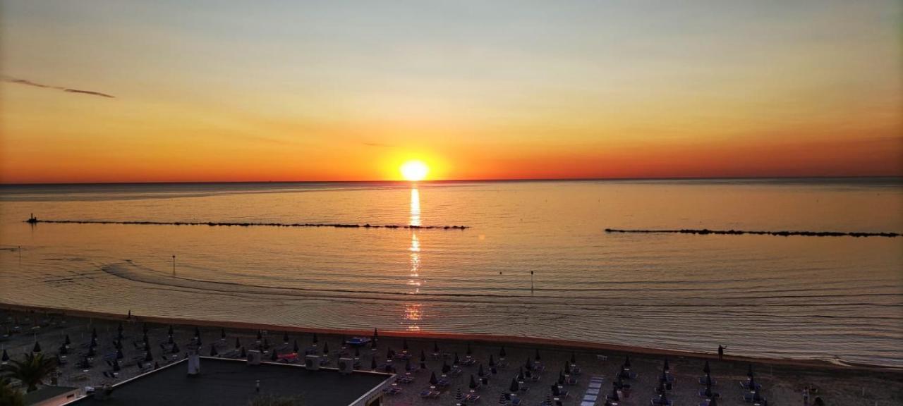 Attico Fronte Mare Apartment Мартинсикуро Екстериор снимка