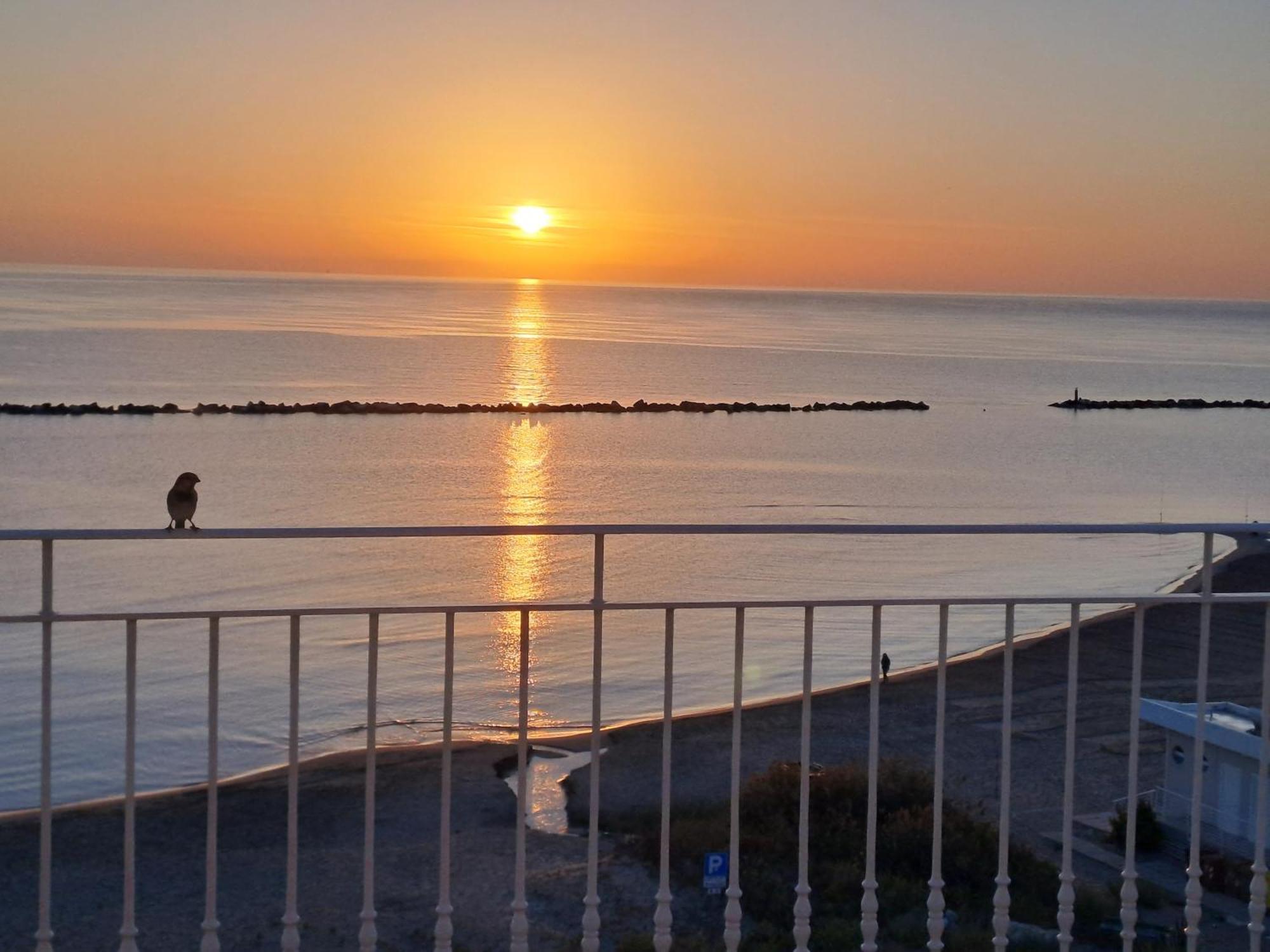 Attico Fronte Mare Apartment Мартинсикуро Екстериор снимка